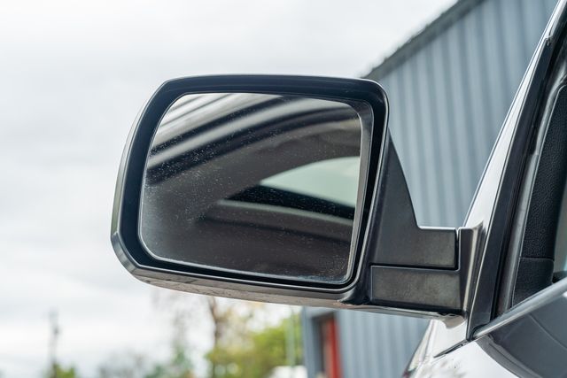 2013 Toyota Sequoia SR5 RWD / REGULAR SERVICE BY TOYOTA | Austin, TX | Rocky Mountain Truck Stop Austin 2013 Toyota Sequoia SR5 RWD / REGULAR SERVICE BY TOYOTA | Austin, TX | Rocky Mountain Truck Stop Austin