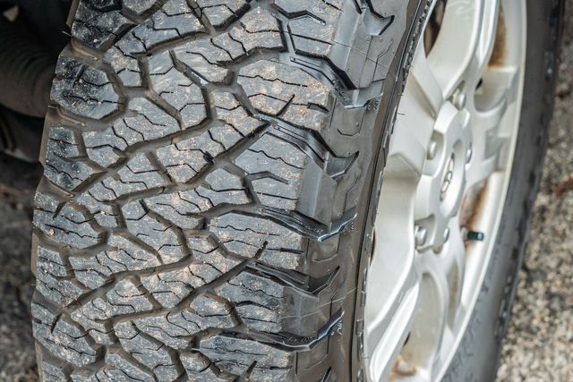 2013 Toyota Sequoia SR5 RWD / REGULAR SERVICE BY TOYOTA | Austin, TX | Rocky Mountain Truck Stop Austin 2013 Toyota Sequoia SR5 RWD / REGULAR SERVICE BY TOYOTA | Austin, TX | Rocky Mountain Truck Stop Austin