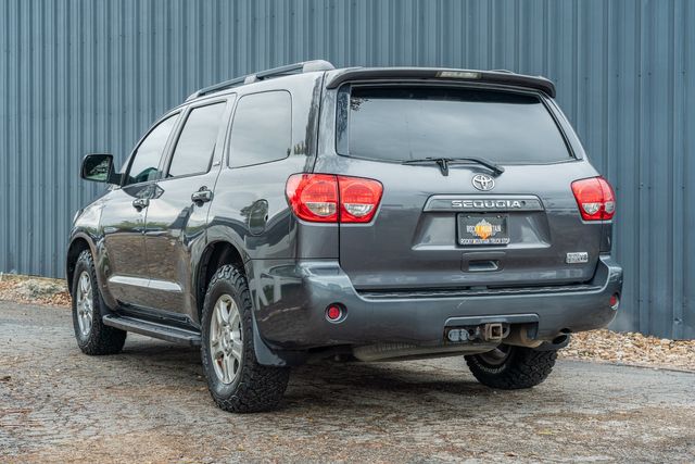 2013 Toyota Sequoia SR5 RWD / REGULAR SERVICE BY TOYOTA | Austin, TX | Rocky Mountain Truck Stop Austin 2013 Toyota Sequoia SR5 RWD / REGULAR SERVICE BY TOYOTA | Austin, TX | Rocky Mountain Truck Stop Austin