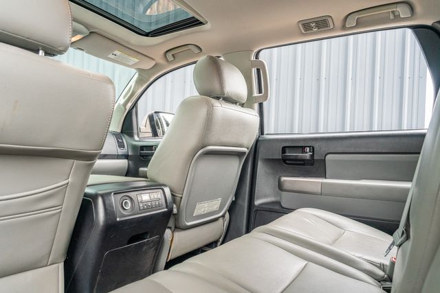 2013 Toyota Sequoia SR5 RWD / REGULAR SERVICE BY TOYOTA | Austin, TX | Rocky Mountain Truck Stop Austin 2013 Toyota Sequoia SR5 RWD / REGULAR SERVICE BY TOYOTA | Austin, TX | Rocky Mountain Truck Stop Austin