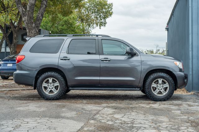 2013 Toyota Sequoia SR5 RWD / REGULAR SERVICE BY TOYOTA | Austin, TX | Rocky Mountain Truck Stop Austin 2013 Toyota Sequoia SR5 RWD / REGULAR SERVICE BY TOYOTA | Austin, TX | Rocky Mountain Truck Stop Austin