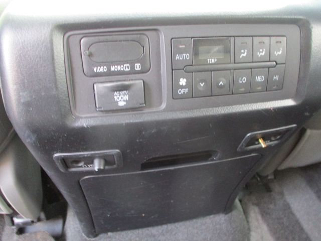 2013 Toyota Sequoia Platinum