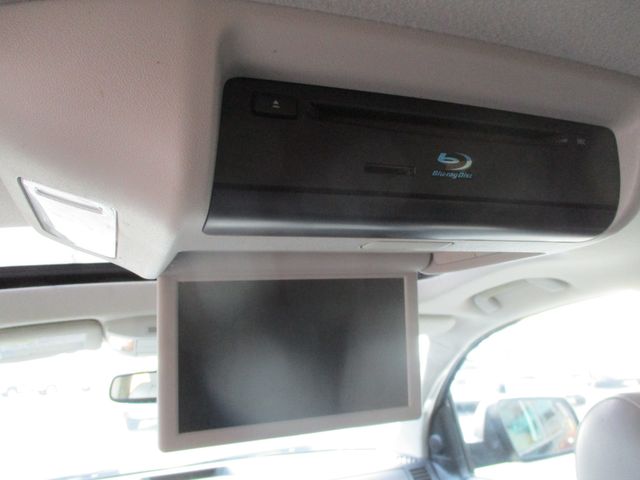 2013 Toyota Sequoia Platinum