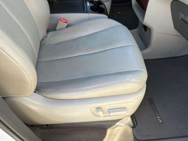 2013 Toyota Sienna XLE 8-Passenger | Alpharetta, GA | Star Motors