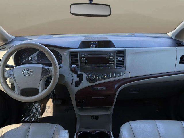 2013 Toyota Sienna XLE 8-Passenger | Alpharetta, GA | Star Motors 2013 Toyota Sienna XLE 8-Passenger | Alpharetta, GA | Star Motors