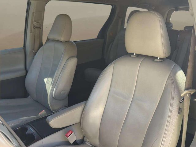 2013 Toyota Sienna XLE 8-Passenger | Alpharetta, GA | Star Motors 2013 Toyota Sienna XLE 8-Passenger | Alpharetta, GA | Star Motors