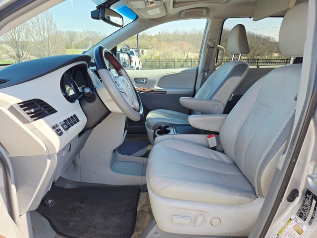 2013 Toyota Sienna Limited 7-Passenger | Ellisville, MO | AutoPort 2013 Toyota Sienna Limited 7-Passenger | Ellisville, MO | AutoPort