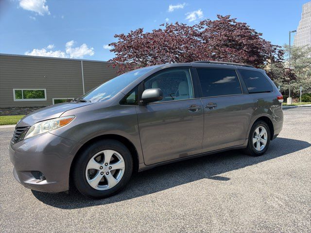 2013 Toyota Sienna LE 8-Passenger Imports and More Inc