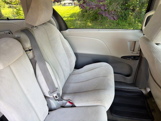 2013 Toyota Sienna LE 8-Passenger Imports and More Inc 2013 Toyota Sienna LE 8-Passenger Imports and More Inc