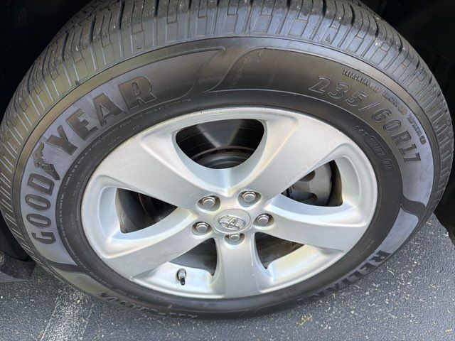 2013 Toyota Sienna LE 8-Passenger Imports and More Inc 2013 Toyota Sienna LE 8-Passenger Imports and More Inc