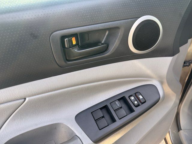 2013 Toyota Tacoma PreRunner V6