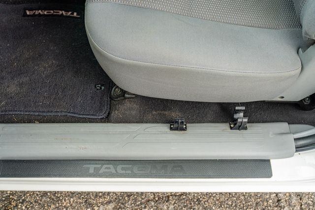2013 Toyota Tacoma Base Regular Cab RWD / 2.7L / 5MT / CLEAN CARFAX | Dallas, TX | Rocky Mountain Truck Stop Dallas 2013 Toyota Tacoma Base Regular Cab RWD / 2.7L / 5MT / CLEAN CARFAX | Dallas, TX | Rocky Mountain Truck Stop Dallas