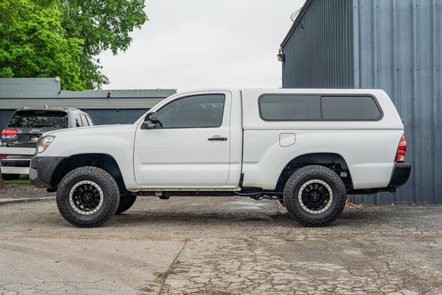 2013 Toyota Tacoma Base Regular Cab RWD / 2.7L / 5MT / CLEAN CARFAX | Dallas, TX | Rocky Mountain Truck Stop Dallas 2013 Toyota Tacoma Base Regular Cab RWD / 2.7L / 5MT / CLEAN CARFAX | Dallas, TX | Rocky Mountain Truck Stop Dallas