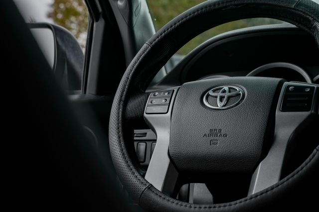 2013 Toyota Tacoma PreRunner V6 SR5 - TOWING PKG / CLEAN CARFAX | Austin, TX | Rocky Mountain Truck Stop Austin 2013 Toyota Tacoma PreRunner V6 SR5 - TOWING PKG / CLEAN CARFAX | Austin, TX | Rocky Mountain Truck Stop Austin