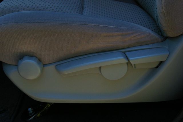 2013 Toyota Tundra Pickup 4D 5 1/2 ft