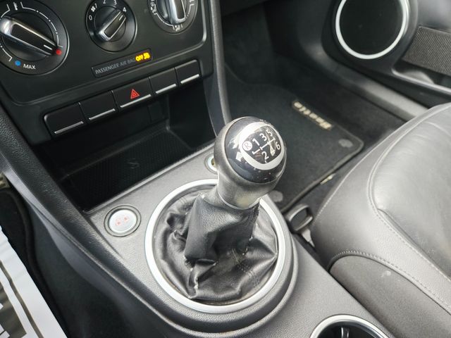 2013 Volkswagen Beetle Convertible Turbo PZEV | Ellisville, MO | AutoPort 2013 Volkswagen Beetle Convertible Turbo PZEV | Ellisville, MO | AutoPort