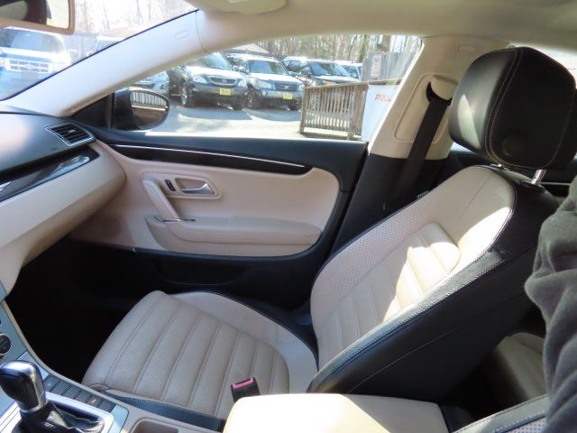 2013 Volkswagen CC VR6 4Motion Executive
