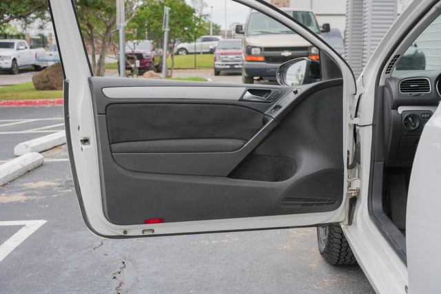 2013 Volkswagen Golf TDI HATCHBACK / CLEAN CARFAX / TURBO-DIESEL | Dallas, TX | Rocky Mountain Truck Stop Dallas