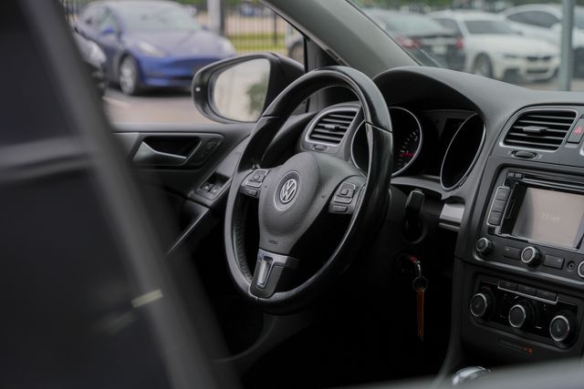 2013 Volkswagen Golf TDI HATCHBACK / CLEAN CARFAX / TURBO-DIESEL | Dallas, TX | Rocky Mountain Truck Stop Dallas