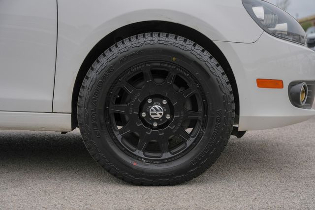 2013 Volkswagen Golf TDI HATCHBACK / CLEAN CARFAX / TURBO-DIESEL | Dallas, TX | Rocky Mountain Truck Stop Dallas