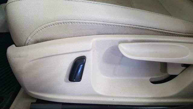 2013 Volkswagen Jetta SE PZEV | Carrollton, TX | Legend Motorcars of Carrollton 2013 Volkswagen Jetta SE PZEV | Carrollton, TX | Legend Motorcars of Carrollton