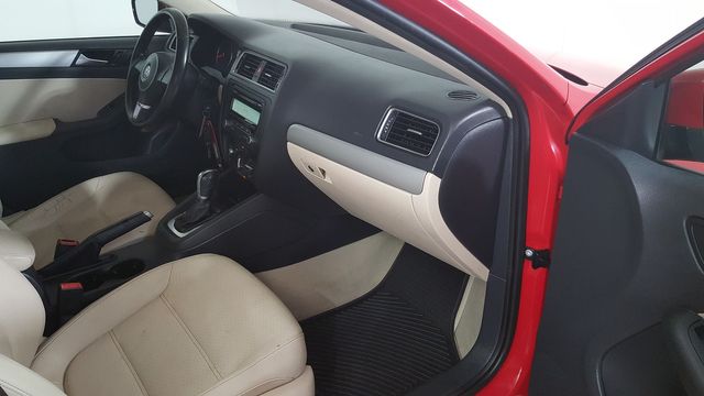 2013 Volkswagen Jetta SE PZEV | Carrollton, TX | Legend Motorcars of Carrollton 2013 Volkswagen Jetta SE PZEV | Carrollton, TX | Legend Motorcars of Carrollton