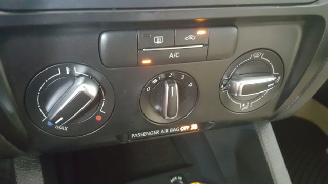 2013 Volkswagen Jetta SE PZEV | Garland, TX | Legend Motorcars Feed Account