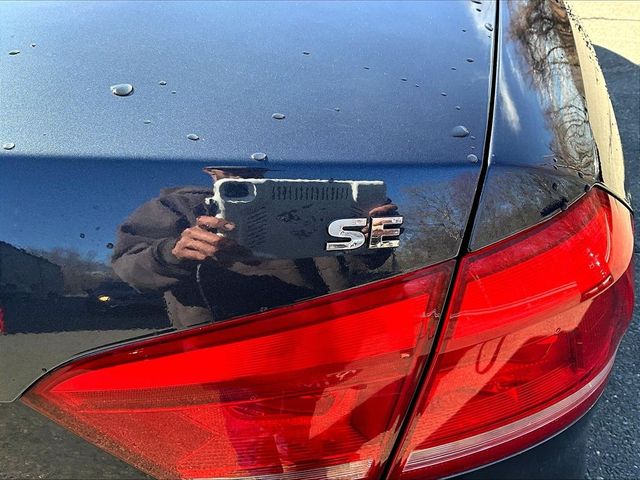 2013 Volkswagen Passat SE PZEV