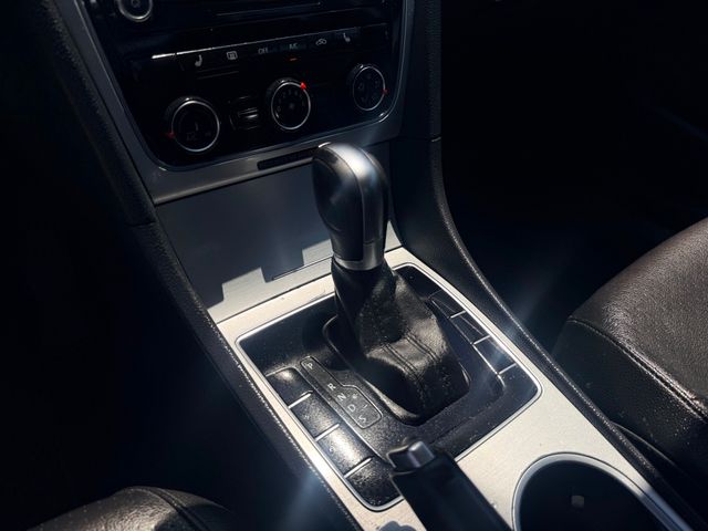 2013 Volkswagen Passat SE PZEV