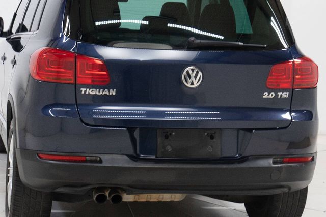2013 Volkswagen Tiguan SE 4dr SUV w/Sunroof and Navigation (ends 1/13) | Houston, TX | Houston Auto Credit 2013 Volkswagen Tiguan SE 4dr SUV w/Sunroof and Navigation (ends 1/13) | Houston, TX | Houston Auto Credit