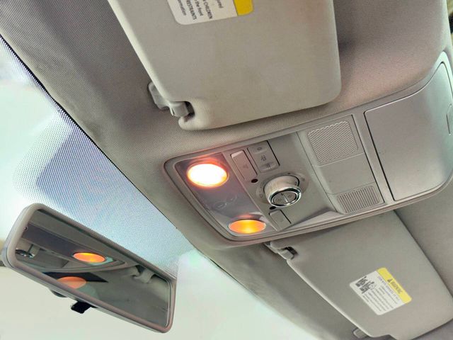 2013 Volkswagen Tiguan SE 4dr SUV w/Sunroof and Navigation (ends 1/13) | Houston, TX | Houston Auto Credit 2013 Volkswagen Tiguan SE 4dr SUV w/Sunroof and Navigation (ends 1/13) | Houston, TX | Houston Auto Credit