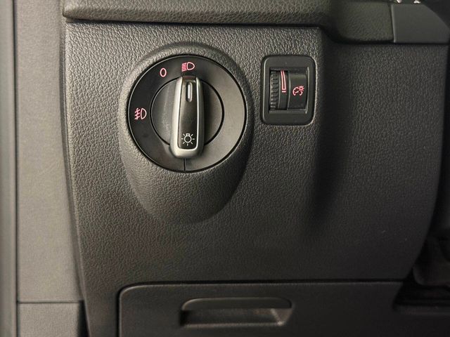 2013 Volkswagen Tiguan SE 4dr SUV w/Sunroof and Navigation (ends 1/13) | Houston, TX | Houston Auto Credit 2013 Volkswagen Tiguan SE 4dr SUV w/Sunroof and Navigation (ends 1/13) | Houston, TX | Houston Auto Credit