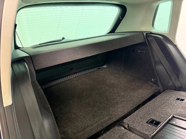 2013 Volkswagen Tiguan SE 4dr SUV w/Sunroof and Navigation (ends 1/13) | Houston, TX | Houston Auto Credit 2013 Volkswagen Tiguan SE 4dr SUV w/Sunroof and Navigation (ends 1/13) | Houston, TX | Houston Auto Credit