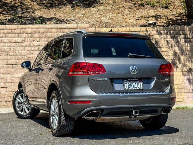 2013 Volkswagen Touareg TDI Sport | Agoura Hills, CA | SoCal Auto Group 2013 Volkswagen Touareg TDI Sport | Agoura Hills, CA | SoCal Auto Group