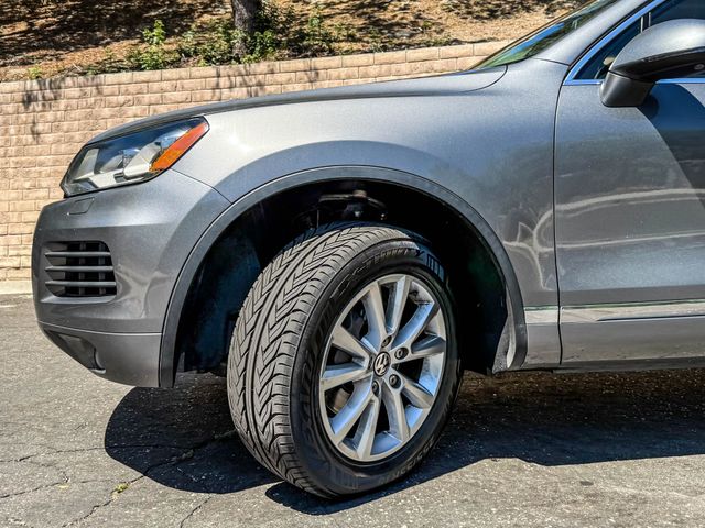2013 Volkswagen Touareg TDI Sport | Agoura Hills, CA | SoCal Auto Group 2013 Volkswagen Touareg TDI Sport | Agoura Hills, CA | SoCal Auto Group
