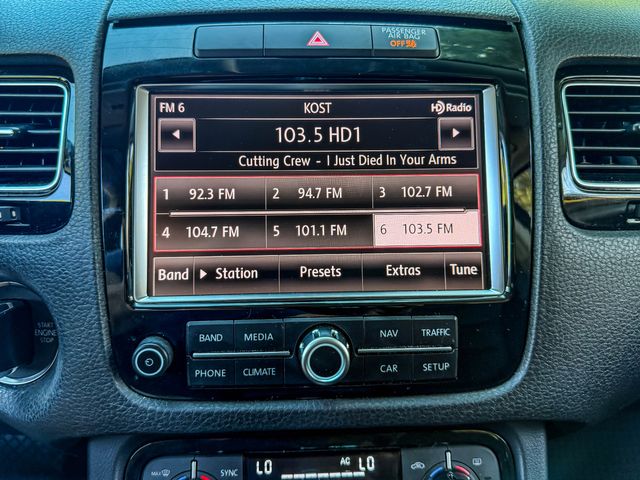 2013 Volkswagen Touareg TDI Sport | Agoura Hills, CA | SoCal Auto Group 2013 Volkswagen Touareg TDI Sport | Agoura Hills, CA | SoCal Auto Group