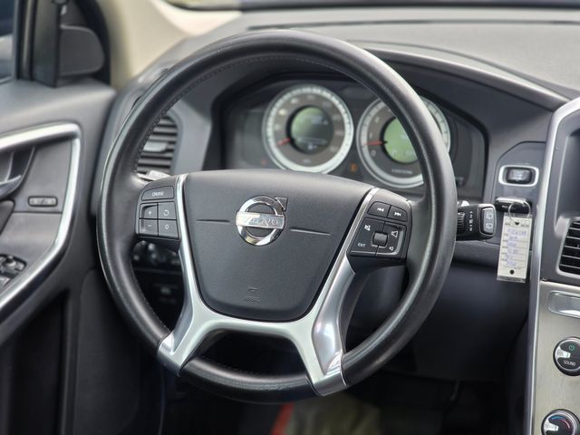 2013 Volvo XC60 3.2 | Reseda, CA | Angeles Auto Alliance 2013 Volvo XC60 3.2 | Reseda, CA | Angeles Auto Alliance
