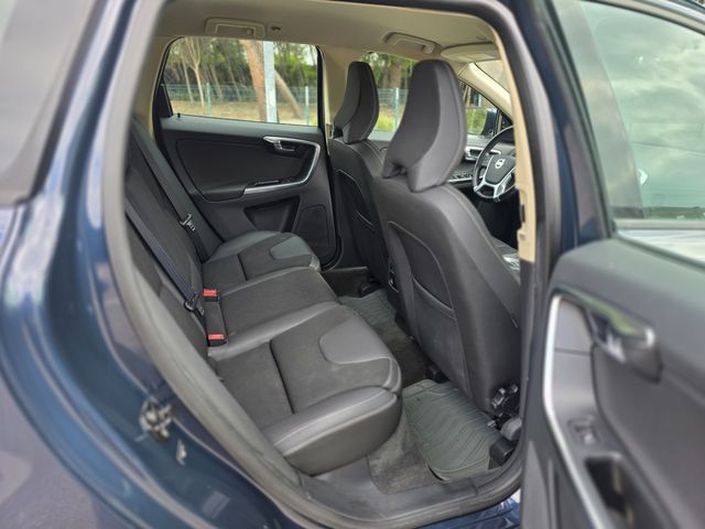 2013 Volvo XC60 3.2 | Reseda, CA | Angeles Auto Alliance