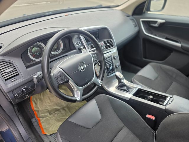 2013 Volvo XC60 3.2 | Reseda, CA | Angeles Auto Alliance 2013 Volvo XC60 3.2 | Reseda, CA | Angeles Auto Alliance