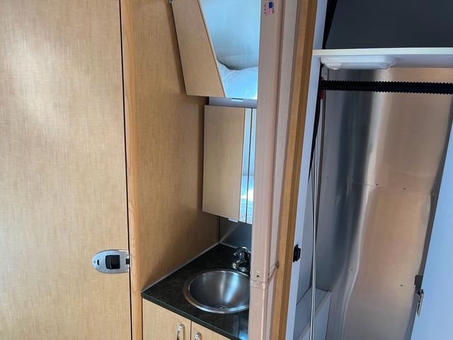 2014 Airstream Flying Cloud 19CB