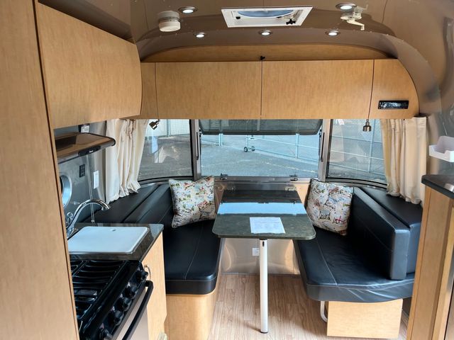 2014 Airstream Flying Cloud 19CB