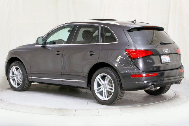 2014 Audi Q5 3.0 quattro TDI Premium Plus | Burbank, California | MDK International 2014 Audi Q5 3.0 quattro TDI Premium Plus | Burbank, California | MDK International
