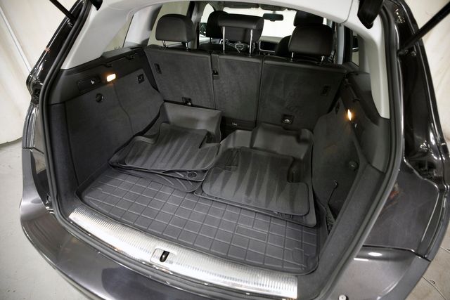 2014 Audi Q5 3.0 quattro TDI Premium Plus | Burbank, California | MDK International 2014 Audi Q5 3.0 quattro TDI Premium Plus | Burbank, California | MDK International