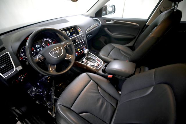 2014 Audi Q5 3.0 quattro TDI Premium Plus | Burbank, California | MDK International 2014 Audi Q5 3.0 quattro TDI Premium Plus | Burbank, California | MDK International