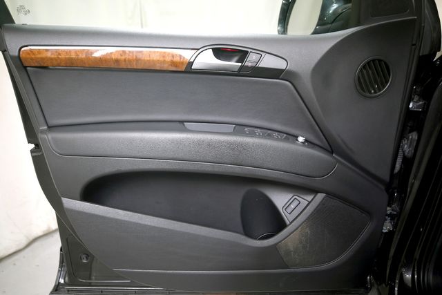 2014 Audi Q7 3.0 quattro TDI Premium | Burbank, California | MDK International 2014 Audi Q7 3.0 quattro TDI Premium | Burbank, California | MDK International