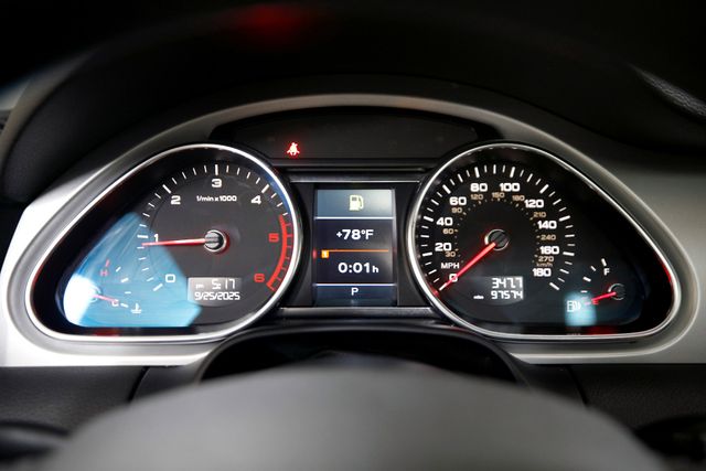 2014 Audi Q7 3.0 quattro TDI Premium | Burbank, California | MDK International 2014 Audi Q7 3.0 quattro TDI Premium | Burbank, California | MDK International