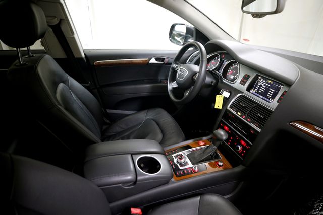 2014 Audi Q7 3.0 quattro TDI Premium | Burbank, California | MDK International 2014 Audi Q7 3.0 quattro TDI Premium | Burbank, California | MDK International