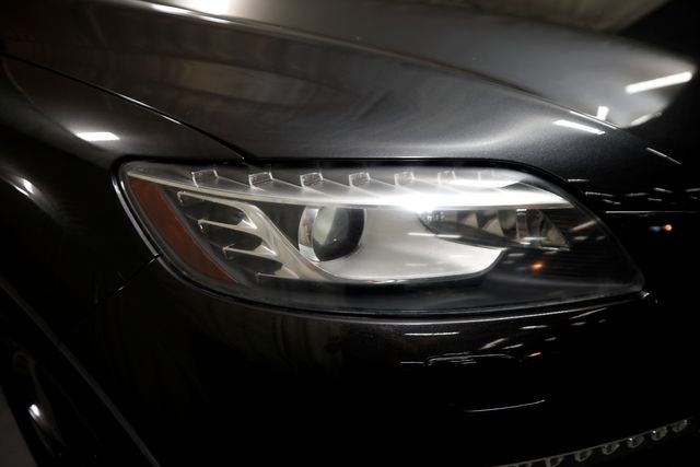 2014 Audi Q7 3.0 quattro TDI Premium | Burbank, California | MDK International 2014 Audi Q7 3.0 quattro TDI Premium | Burbank, California | MDK International