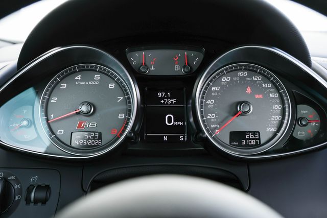 2014 Audi R8 4.2 quattro | Mesquite, TX | Texas Autos Direct