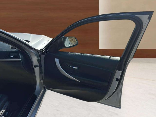 2014 BMW 3 Series 320i xDrive | Alpharetta, GA | Star Motors 2014 BMW 3 Series 320i xDrive | Alpharetta, GA | Star Motors